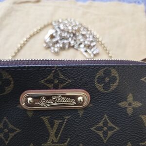 SOLD - Louis Vuitton Eva Clutch Monogram